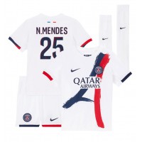 Camisa de Futebol Paris Saint-Germain Nuno Mendes #25 Equipamento Secundário Infantil 2024-25 Manga Curta (+ Calças curtas)